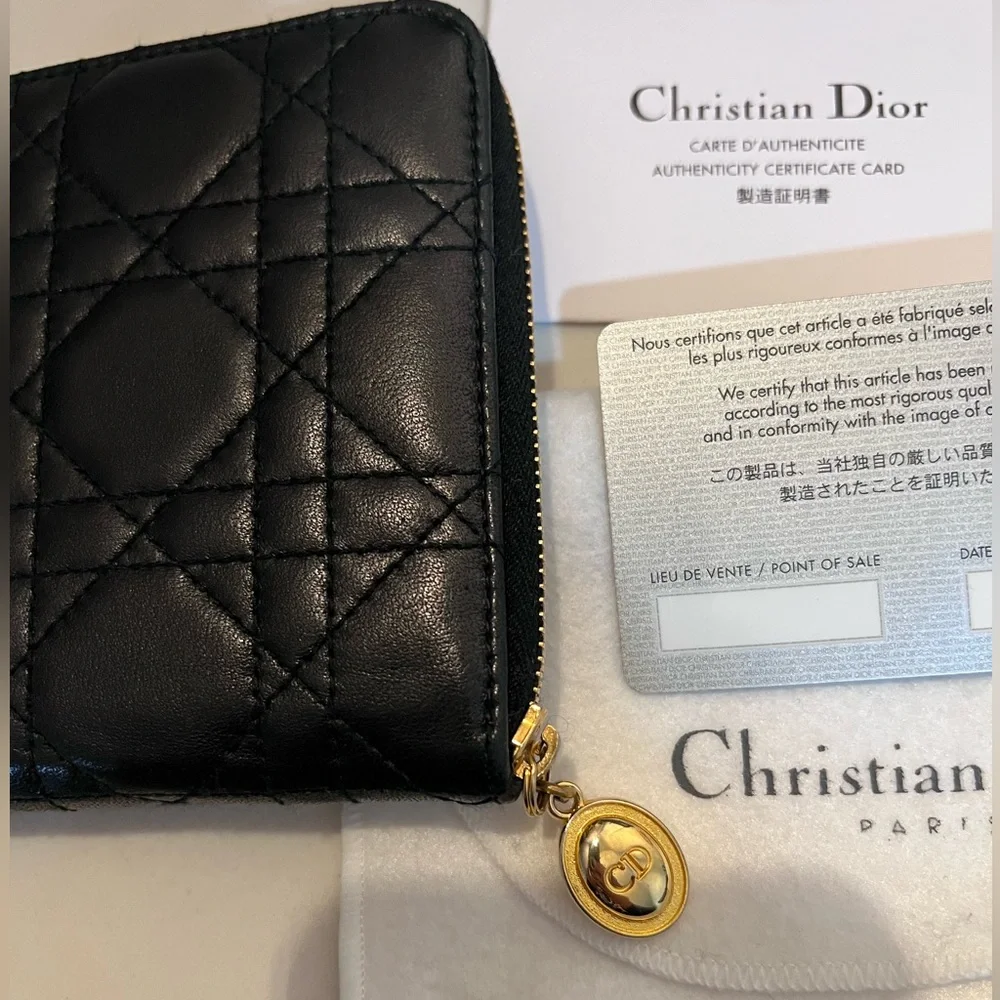 💯 Dior Cannage Leather Wallet